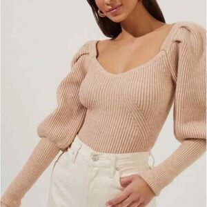 Astr Tan V-Neck Sweater with Puff Sleeves